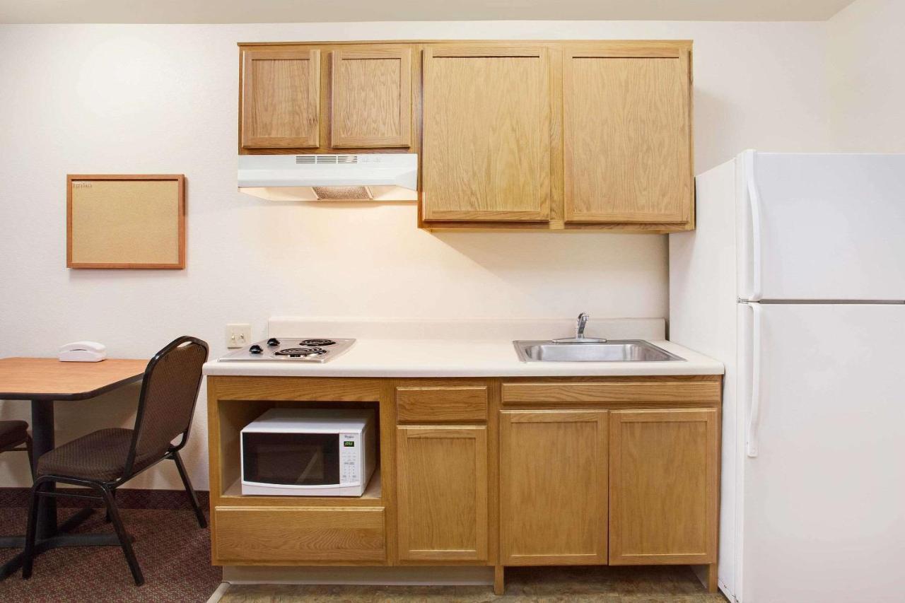 Woodspring Suites Chesapeake-Norfolk South Exterior photo