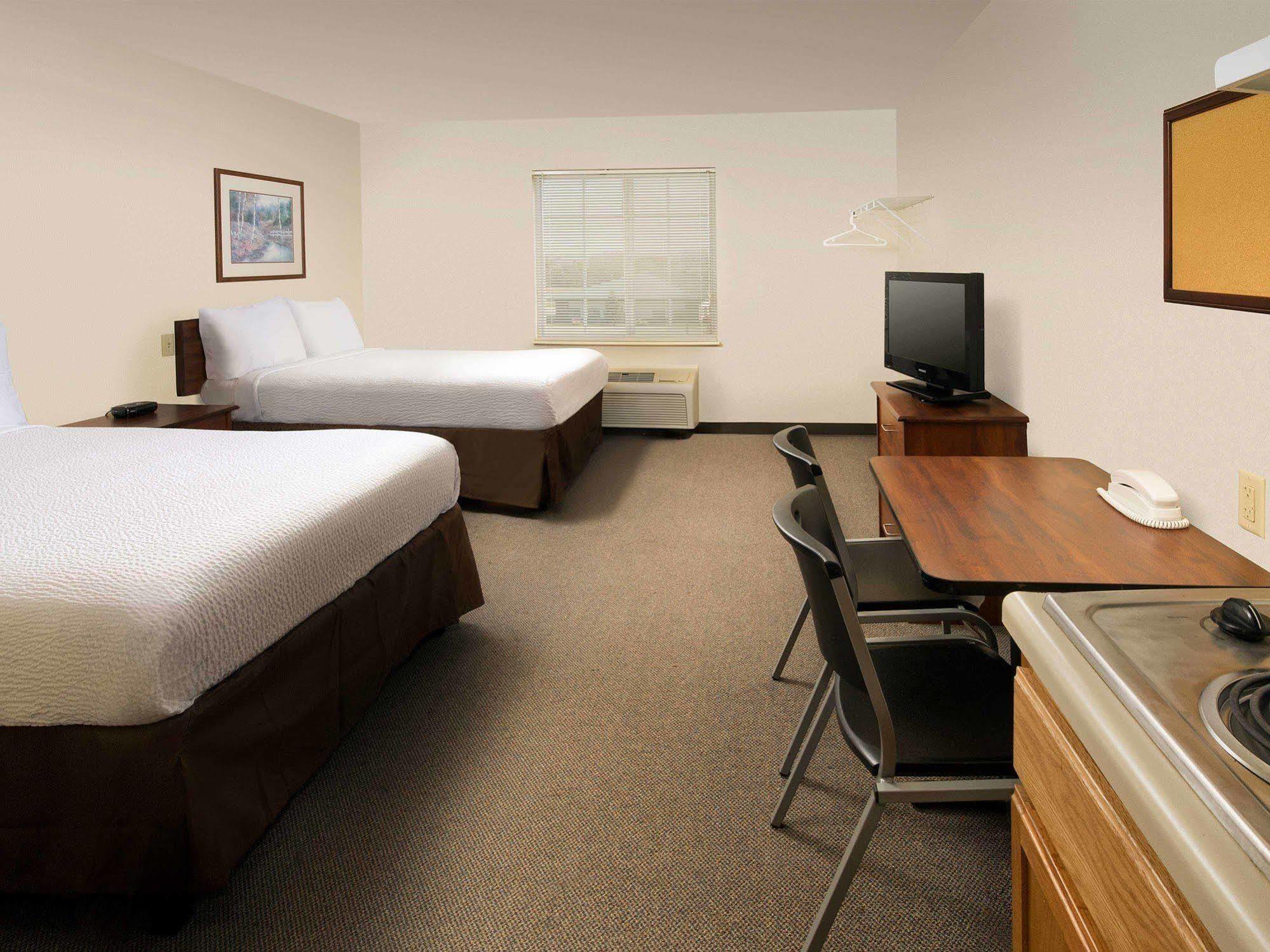 Woodspring Suites Chesapeake-Norfolk South Exterior photo
